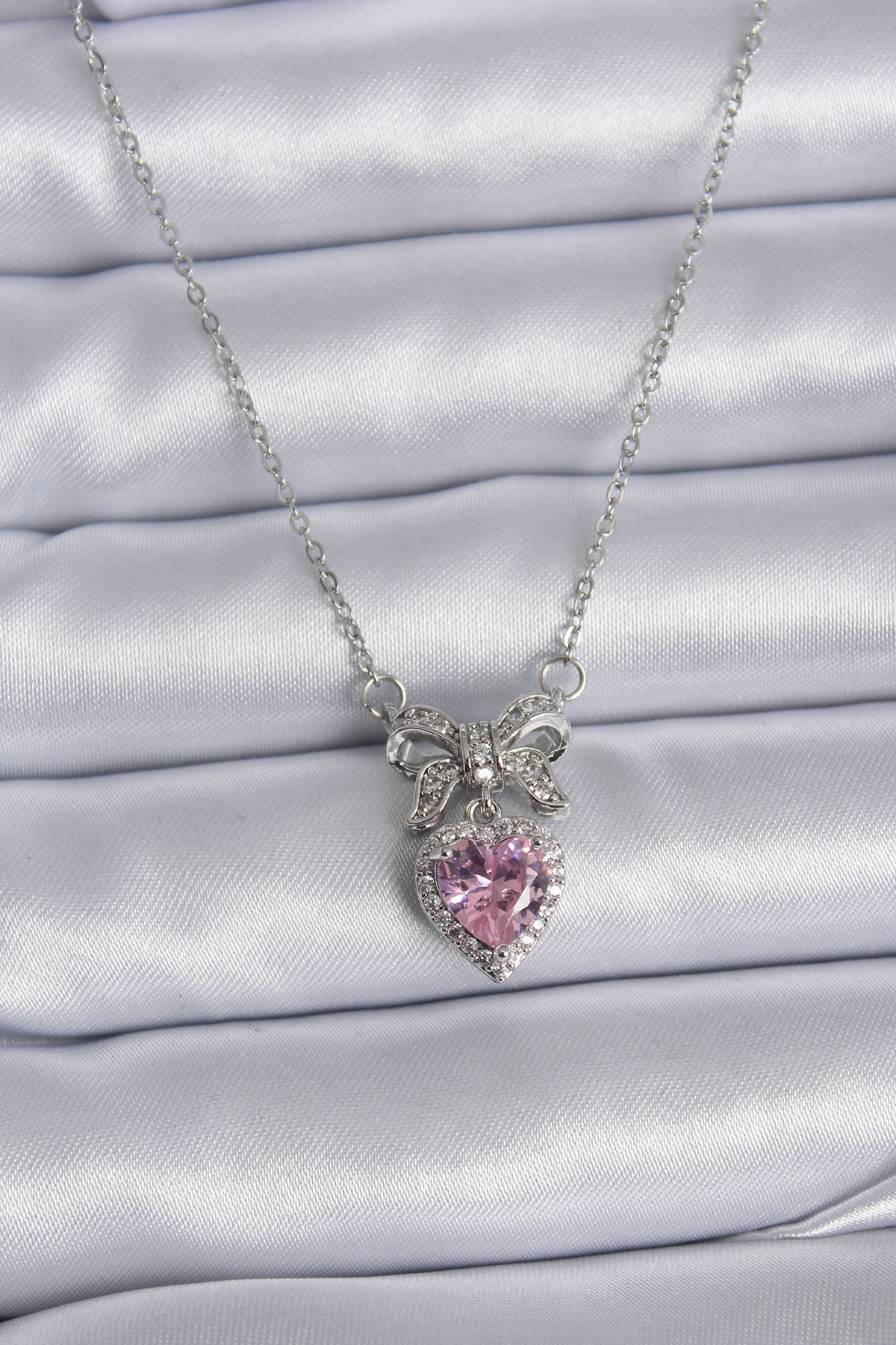 316L Çelik Gümüş Renk Zincir Pembe Kristal Kalp Zirkon Taşlı Kurdele Model Kadın Kolye